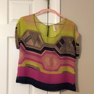 Beautiful blouse 👚 Price Drop